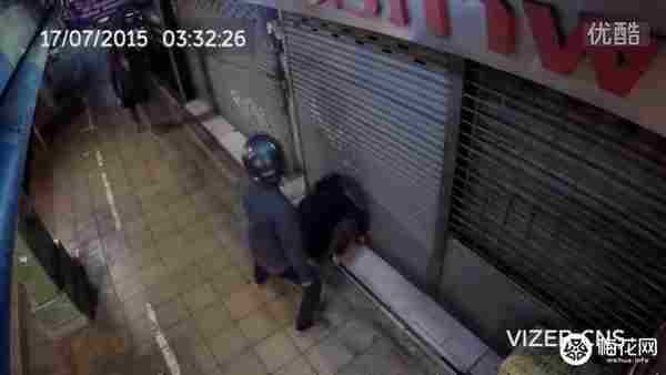 有多少你恶语相向的人,其实在背后默默守护着你|有毒