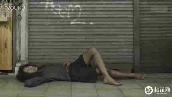 有多少你恶语相向的人,其实在背后默默守护着你|有毒