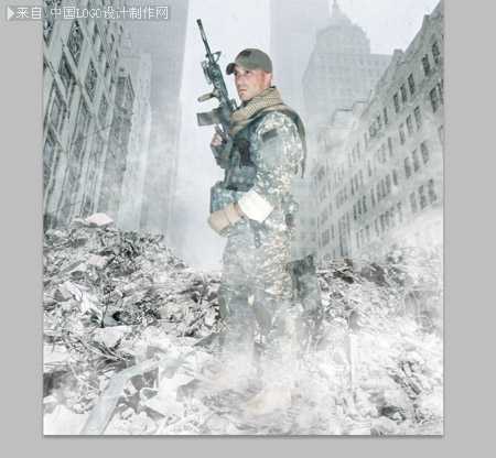 Photoshop合成士兵站在战争蹂躏的上的冷色调海报